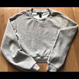 Forever 21 Ladies’ Light Grey Chenille Crop Top S